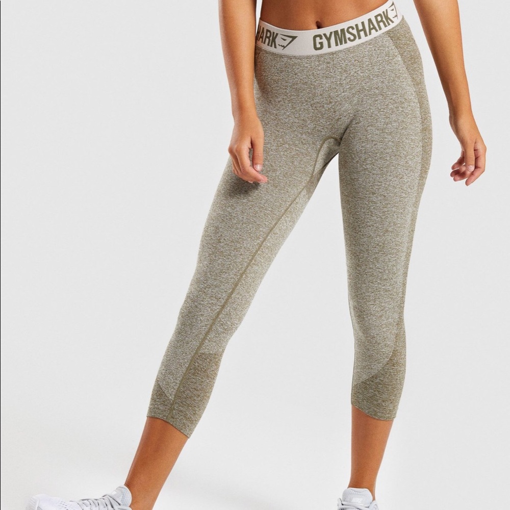 Gymshark Flex Crop Legging Khaki